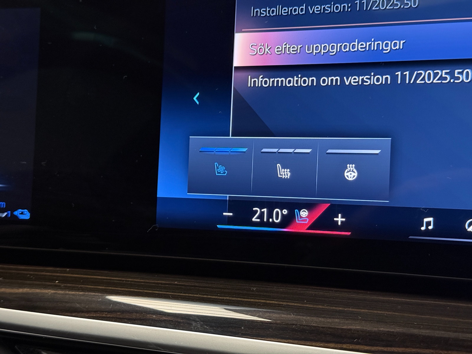 BMW X5 xDrive50e 490hk M-Sport | Innovation | Drag 2024 - miniatyr 26