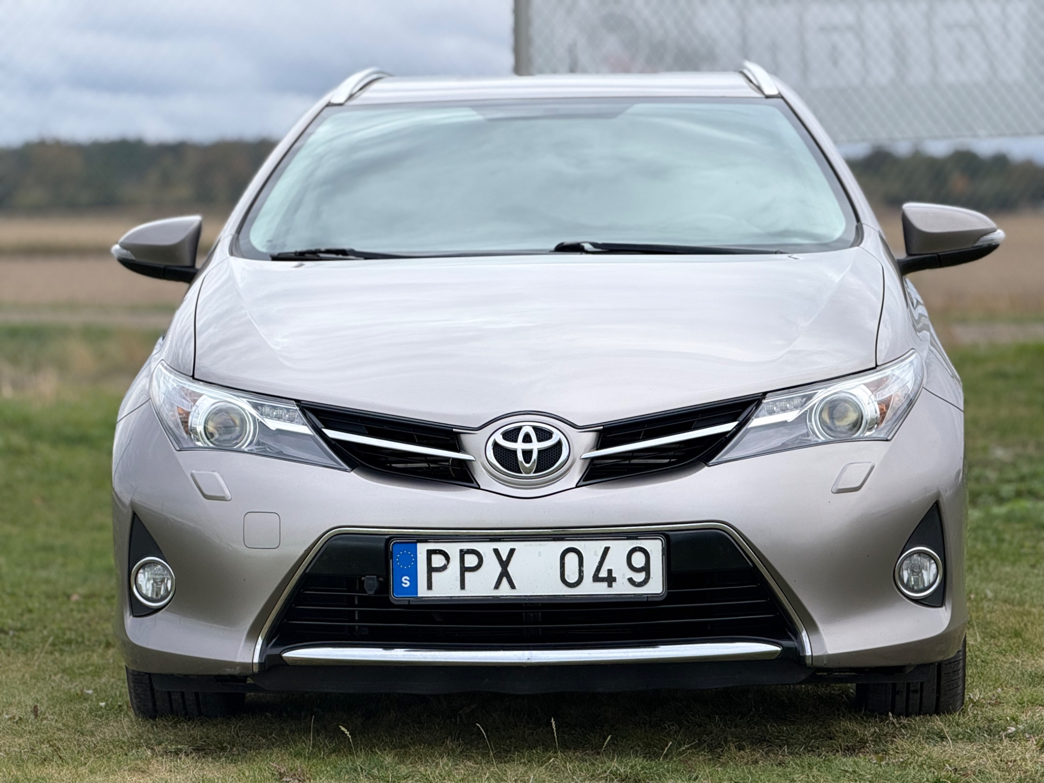 Toyota Auris 2014, bild 3/10