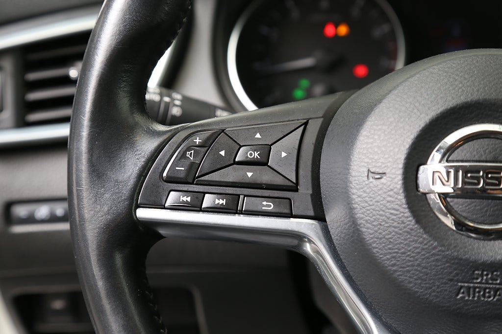 Nissan Qashqai 1,2 DIG-T 115hk Keyless Navi 360°-kamera 2018