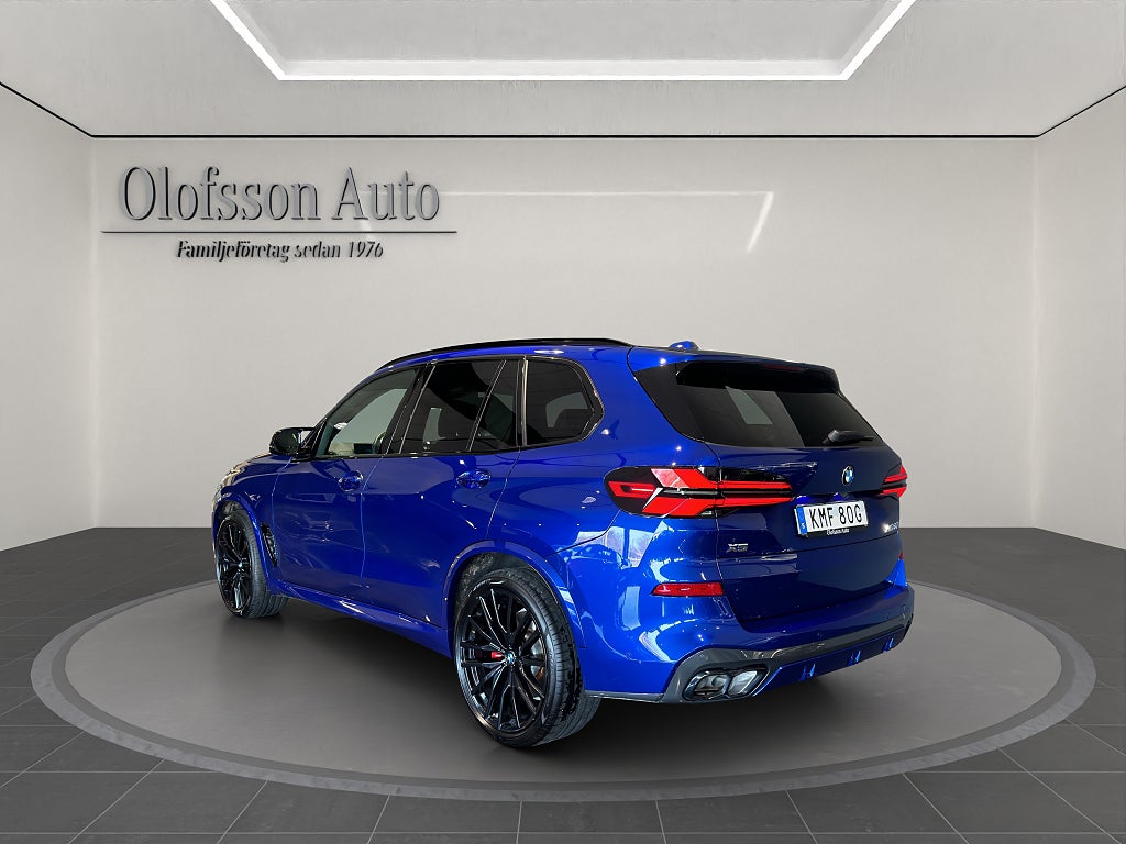 BMW X5 M60i xDrive M Sport Harman Kardon Panorma Drag - bild 3