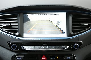 Halvkombi Hyundai IONIQ 18 av 22