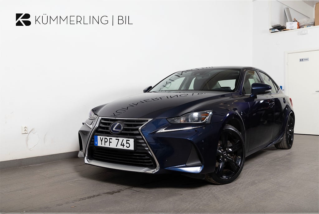 Lexus IS 300h 2.5 CVT Executive Bkamera/Navi/Drag
