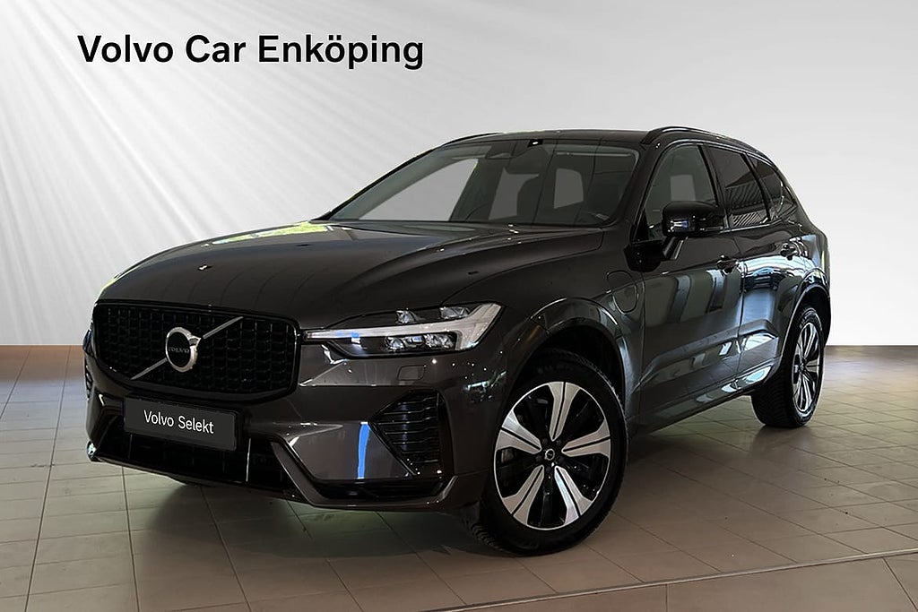 Volvo XC60 Recharge T6 Plus Dark Edt DRAG PANORAMA