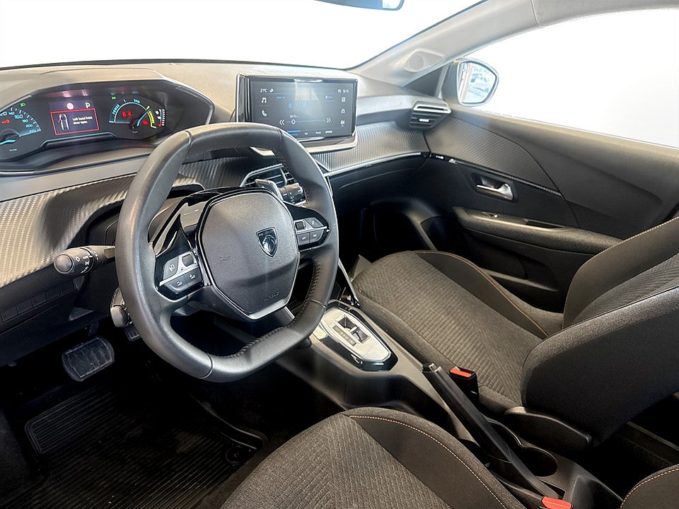 Bild på Peugeot 208 Style Hybrid 100hk Aut CARPLAY BACKSENSORER