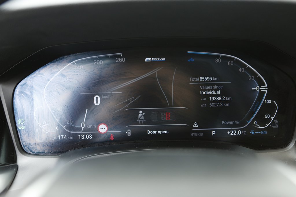 BMW 330e xDrive 292hk Touring Sport line Aut Drag Leasbar 2022