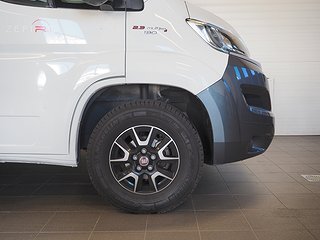Husbil-halvintegrerad Roller Team Zefiro 274 TL 2 av 21