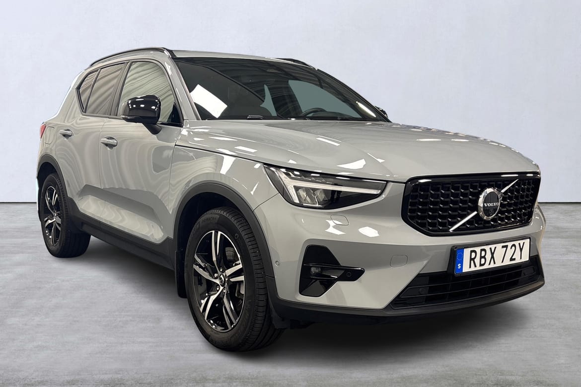 Volvo XC40 B3 FWD Bensin Plus Dark 2025, bild 6/10