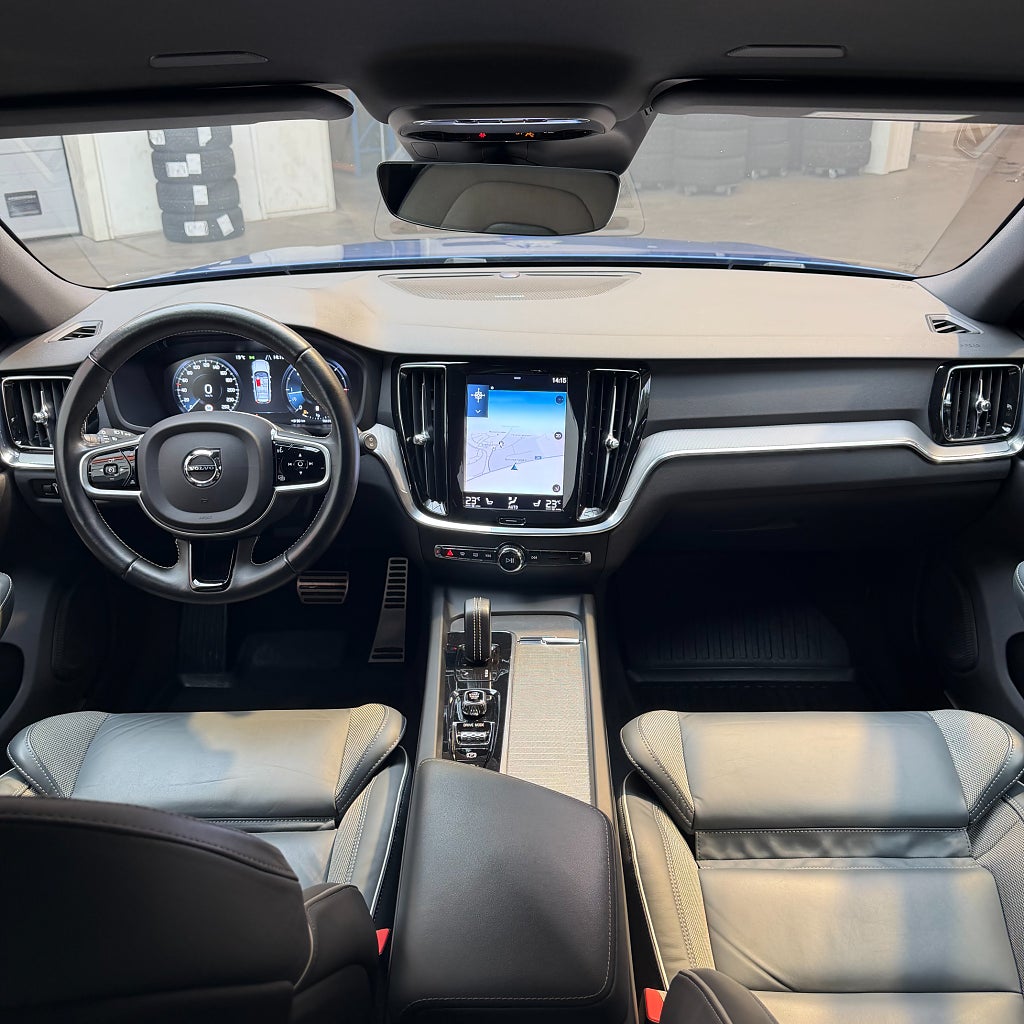 Volvo V60 B4 Geartronic R-Design H&K 360° Navigation VOC Drag