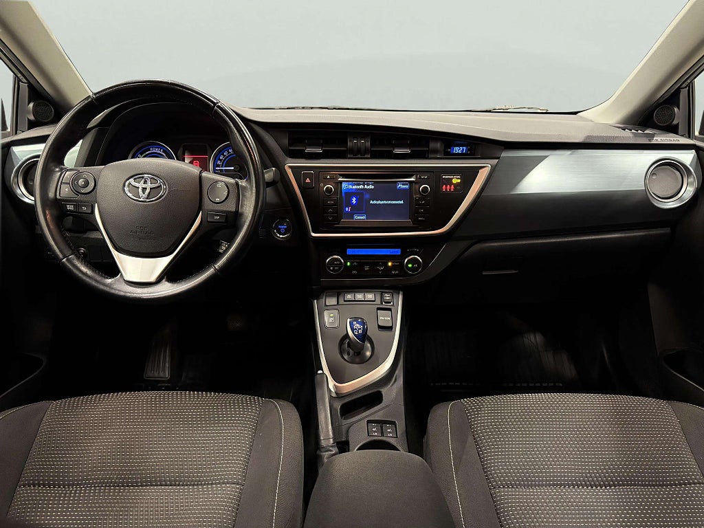 Toyota Auris Hybrid e-CVT Vinterhjul, Motor/Kupevärmare, Ledramp, Hemleverans - miniatyr 12