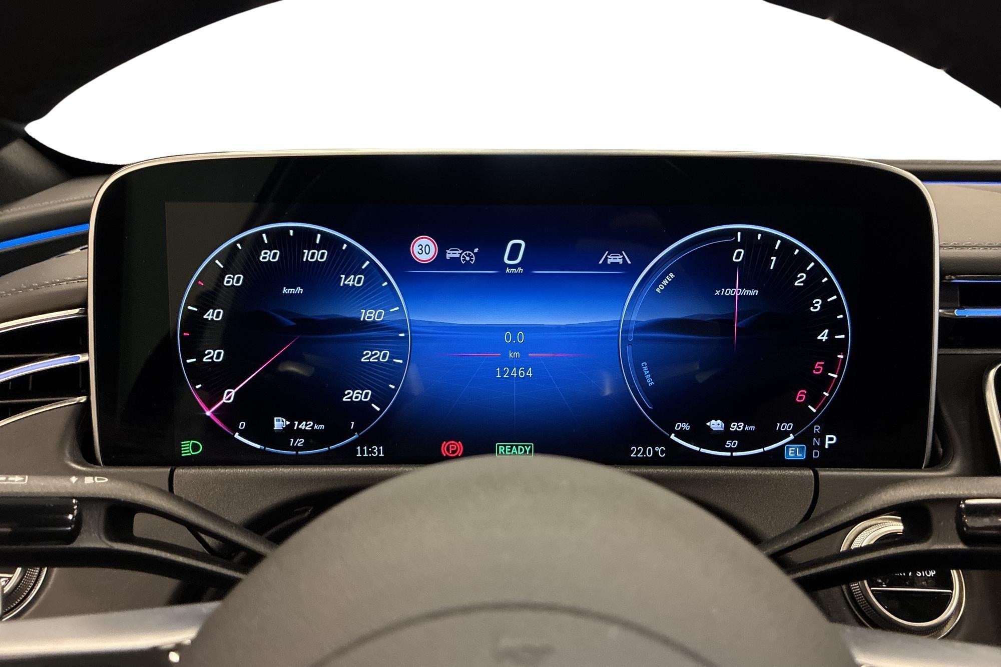 Mercedes-Benz E 300 de 4Matic AMG 2025, bild 6/10