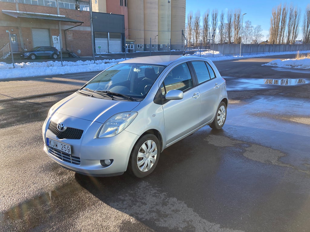 Toyota Yaris 5-dörrar 1.3 VVT-i Euro 4