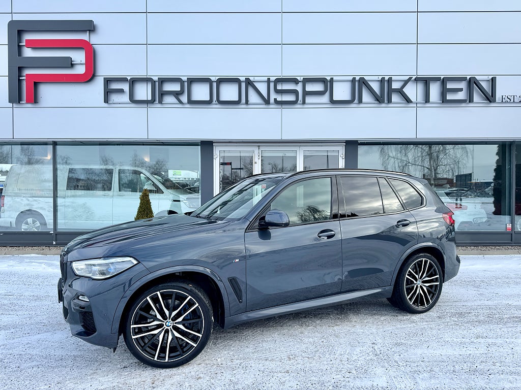 BMW X5 xDrive30d M-Sport Värmare Drag SE SPEC LEASBAR 286hk