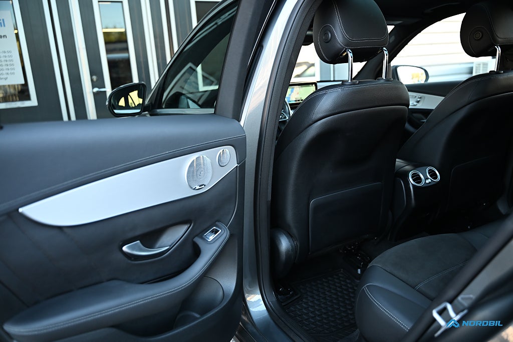 Mercedes-Benz GLC300 e