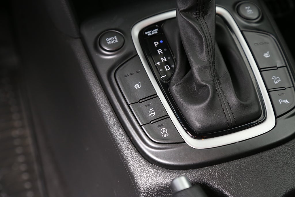 Hyundai Kona 1,6 T-GDI 177hk Premium AWD Aut HuD KRELL Motorvärmare 2020