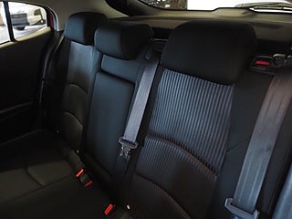 Halvkombi Mazda 3 13 av 22