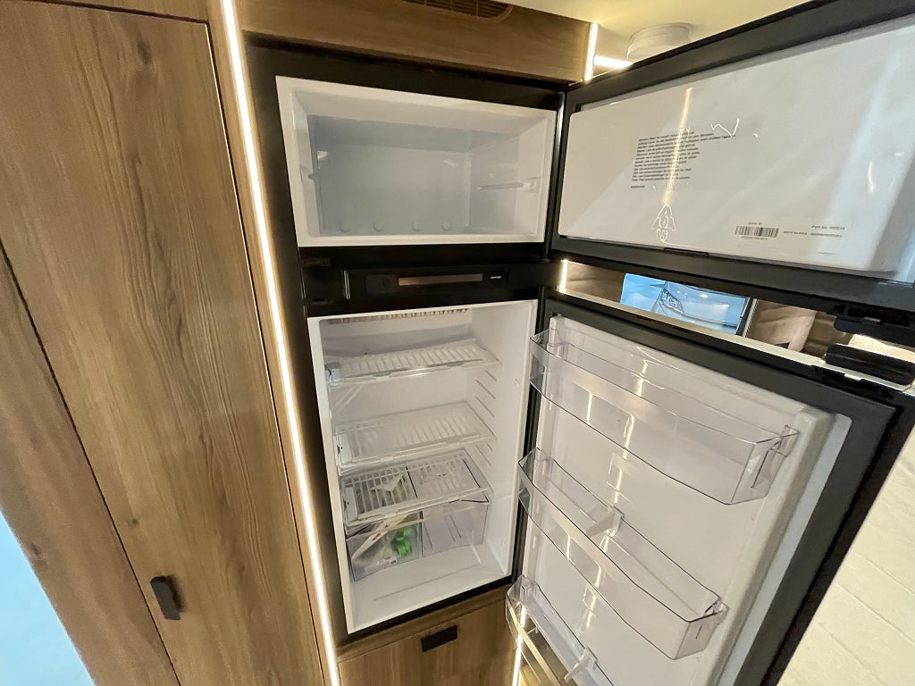 Kabe TMX 810 LXL /Cinderella/ALDE/5 bältad/Automat/Mercedes - Kabe