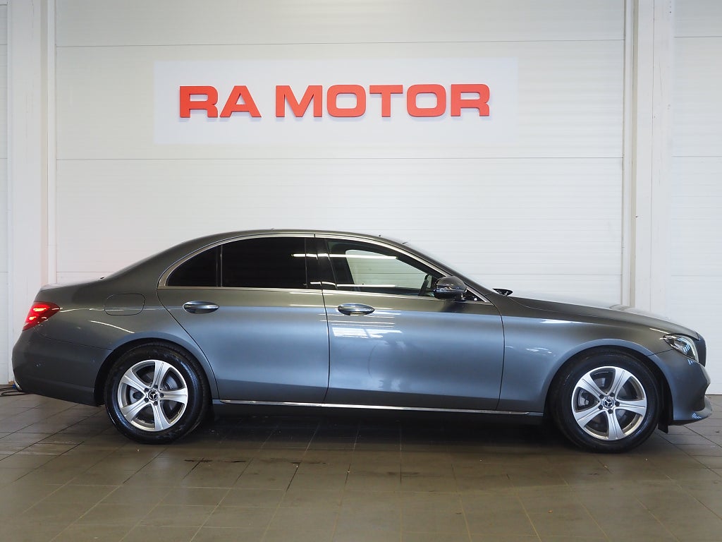 Mercedes-Benz E 220 d 9G-Tronic Avantgarde | Pano | Kamera | Drag | Nav 2018