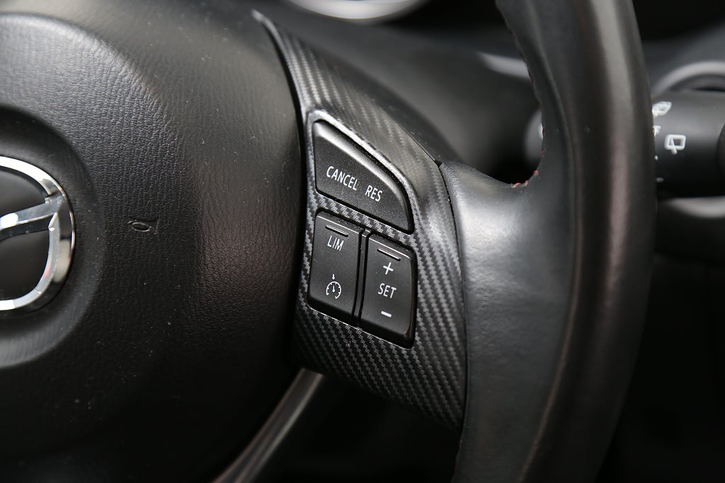 Mazda 3 2,2 DE SKYACTIV-D Vision 150hk Navi P-sensor Drag 2015