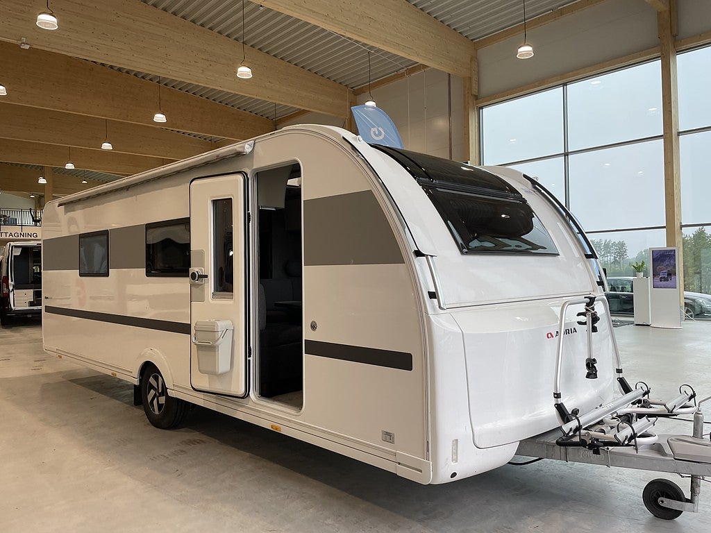 Adria Alpina 663 HT / ALDE / Markis / Frontkök / AC / Tvärställd-Queen