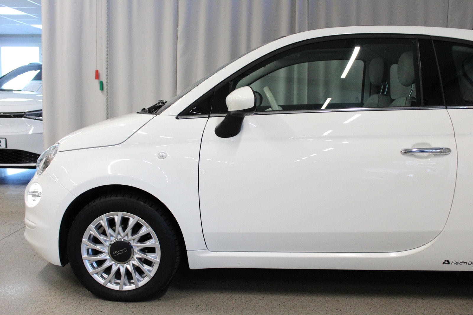 Fiat 500 1.2 69hk Lounge, Panorama, S&V-hjul, Lågmil 2019 - miniatyr 5