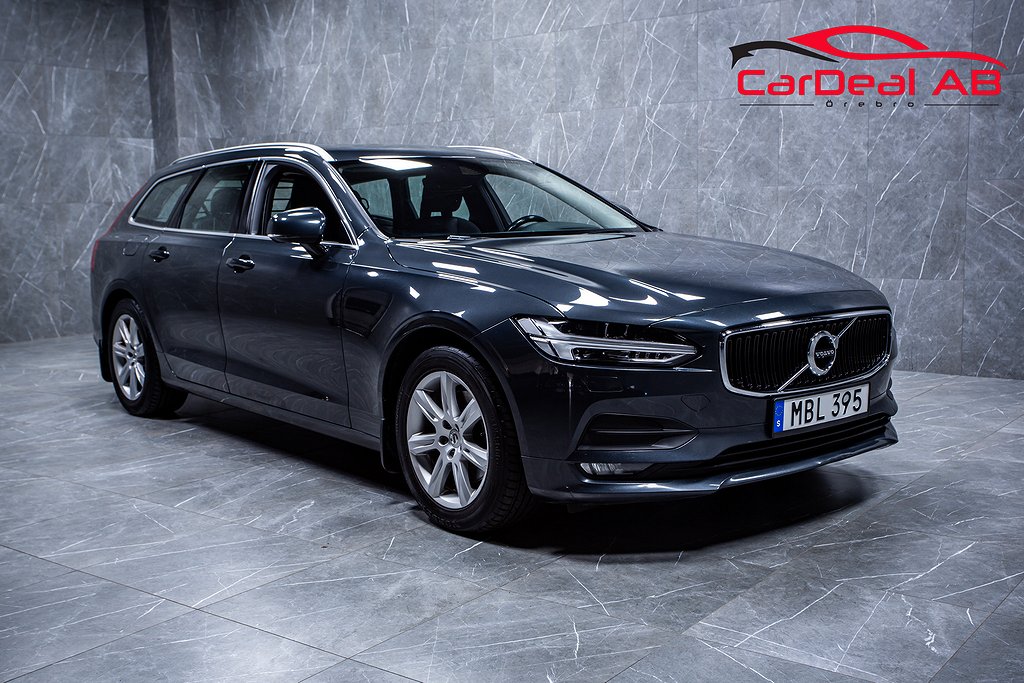 Volvo V90 D3 Momentum B-Kamera Navi BLIS Halvskinn Drag VOC