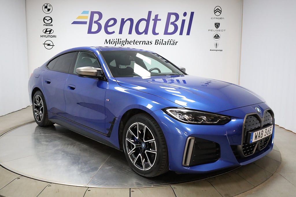 BMW i4 M50 xDrive | Glastaklucka | HarmanKardon | 360°-kamera