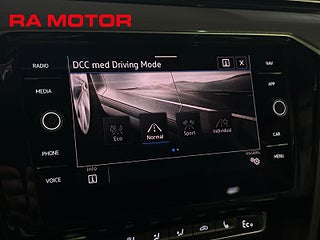Kombi Volkswagen Passat 21 av 27