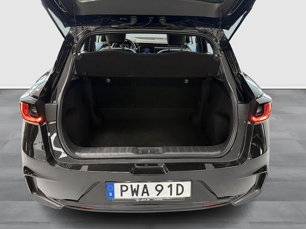 Lexus LBX 2025 - miniatyr 10