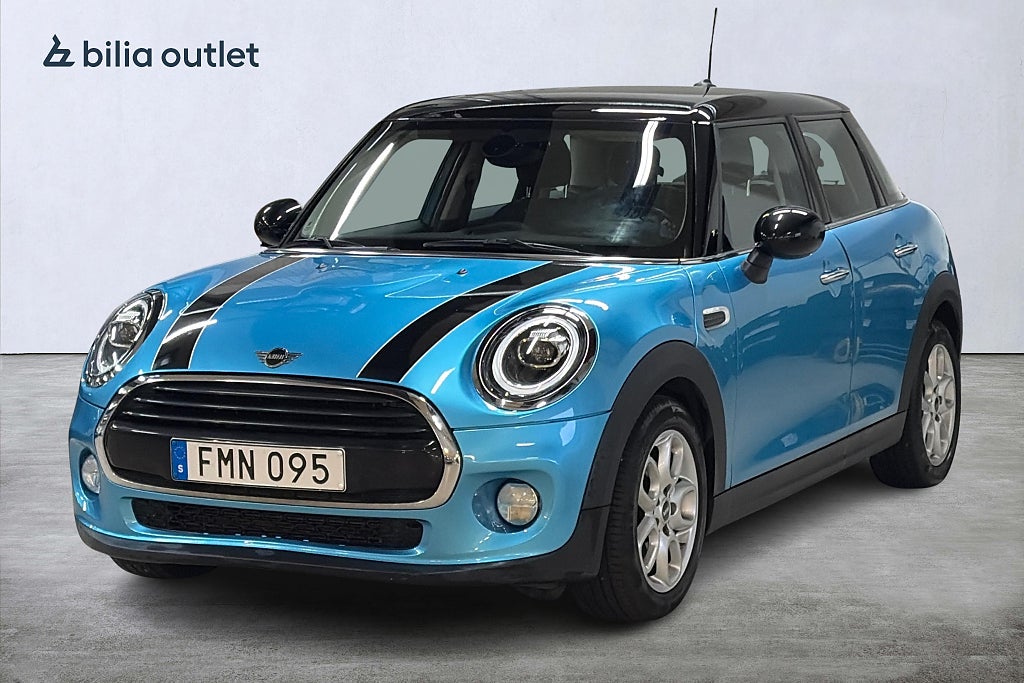 MINI Cooper 5-dr DCT Pepper 136hk Backkamera
