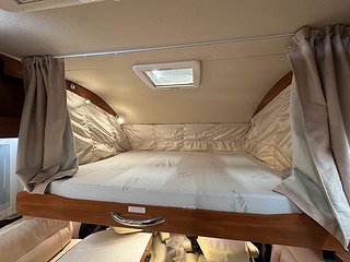 Husbil-integrerad Laika Kreos 8012 IVECO 180HK AUT 21 av 27
