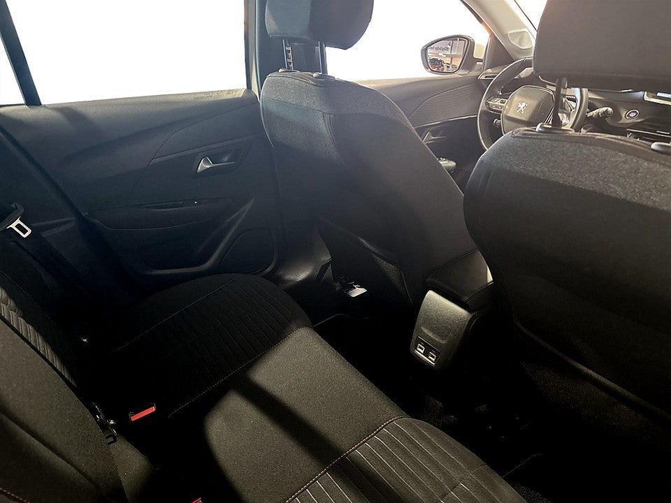 Bild på Peugeot E-208 Active Pack 50kWh 136hk Aut KAMPANJRÄNTA 3,99%