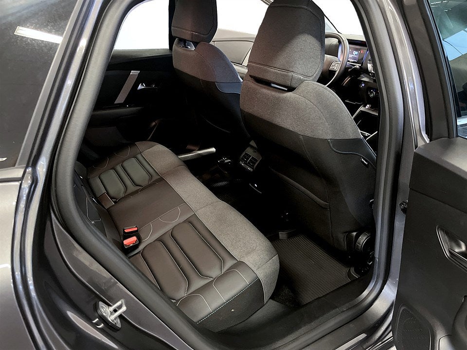 Bild på Citroën C4 Shine 1.2 PT 130hk Aut - B-KAMERA, RATTVÄRME