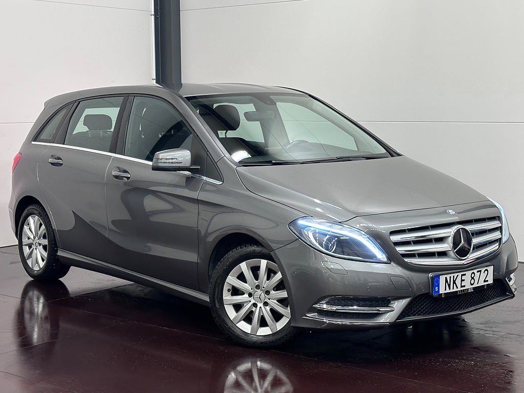 Mercedes-Benz B 200 CDI 136HK 7G-DCT VÄRMARE NAVI SENSORER 1 ÄGARE