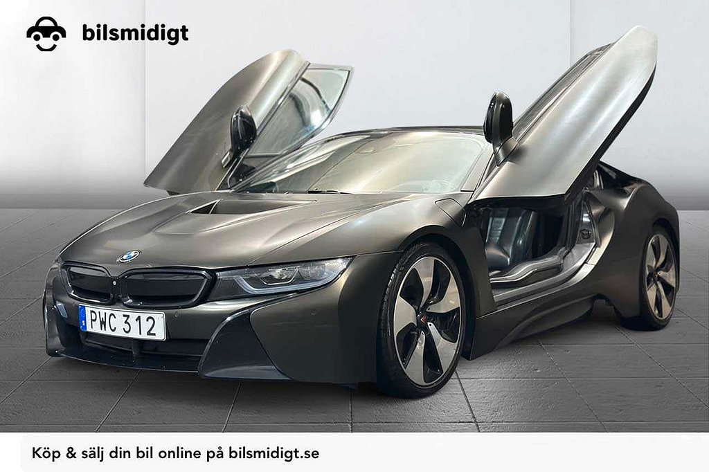 BMW i8 Plug-In Hybrid AWD Fjärilsdörrar H / K HUD GPS 362hk