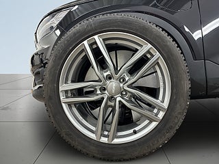 Volvo XC40 Recharge T4 DCT Inscription Expression S&V/Drag/kamera – bild 7