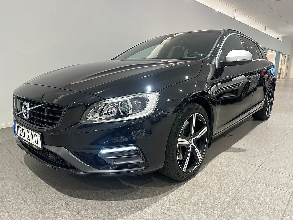 Volvo V60 D5 AWD Twin Engine Classic R-Design