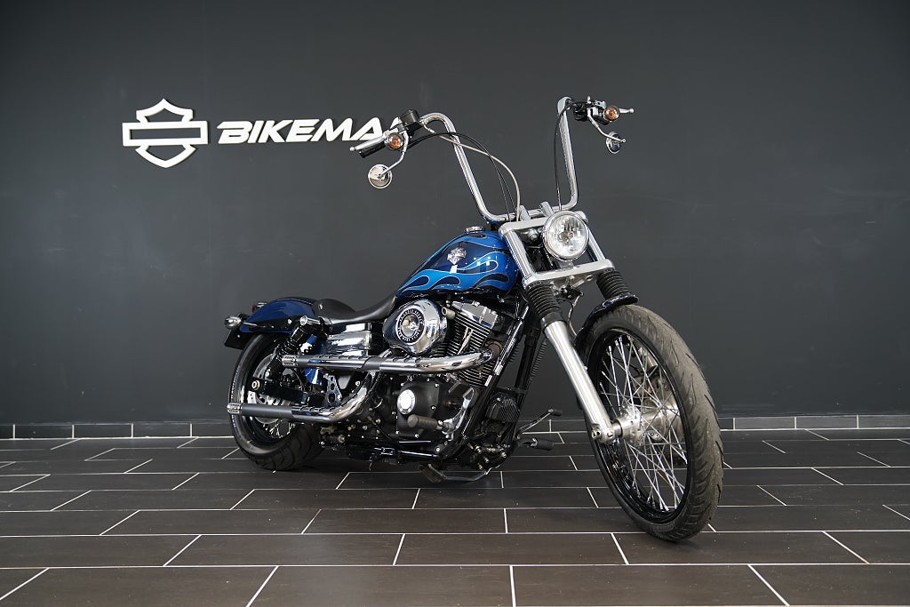 Harley-Davidson Wide Glide Supertrapp 