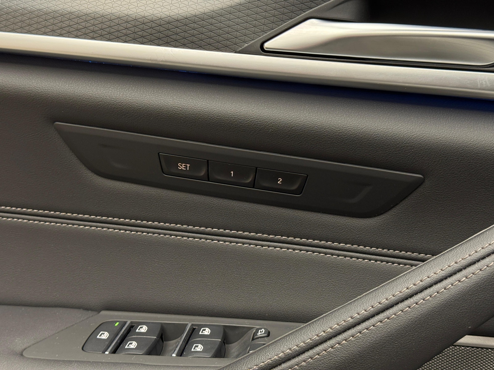 BMW 530e xDrive Touring 292hk M Sport|Drag|Komfortstolar 2023 - miniatyr 21