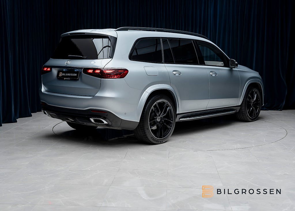 Mercedes-Benz GLS 2024