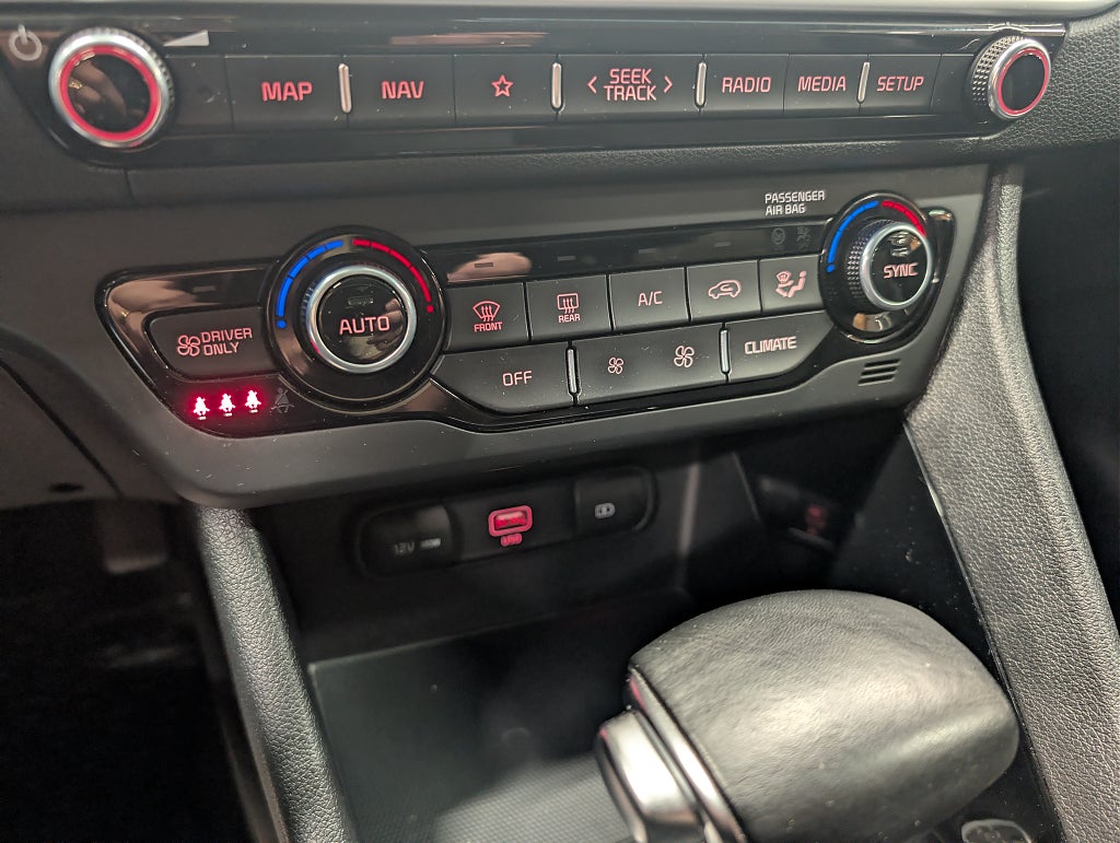 Kia Niro P-HEV DCT Advance Plus Vinterhjul thumbnail