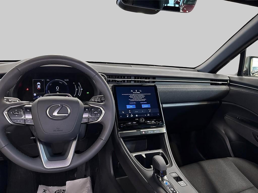 Lexus LBX 2025 - miniatyr 8