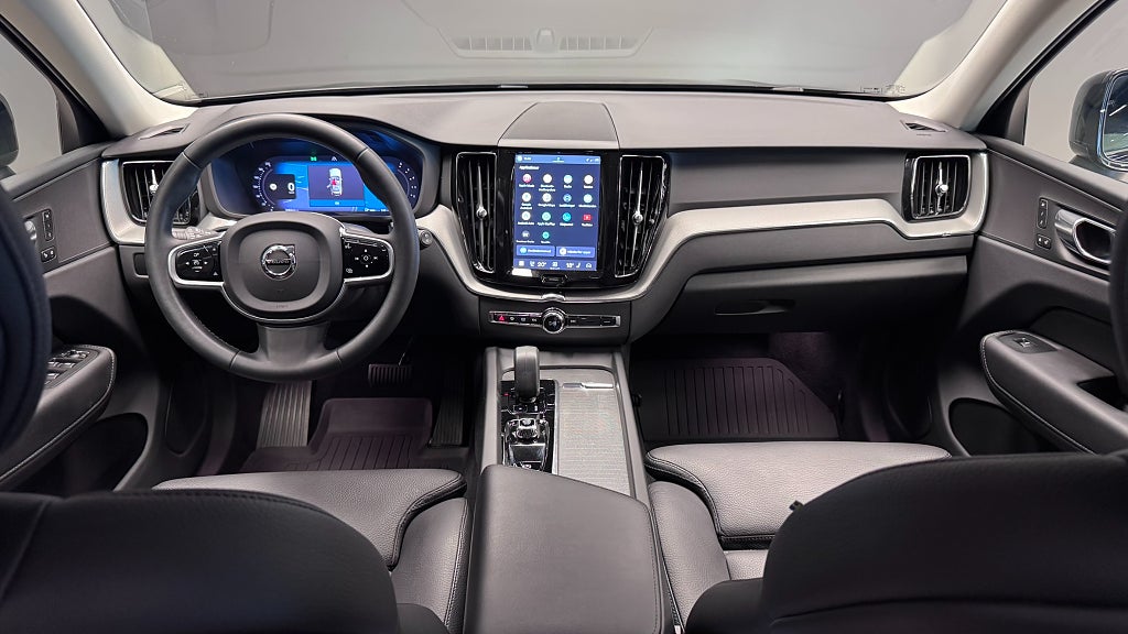 Volvo XC60 2023 - miniatyr 9