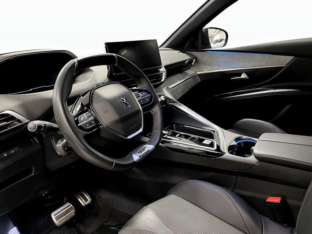 Bild på Peugeot 3008 GT 1.2 PT 130hk Aut - B-KAMERA, CARPLAY