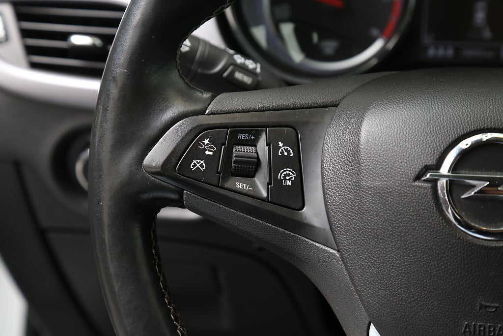 Opel Astra 1,6 CDTI ecoFLEX Enjoy Motorvärmare 2016