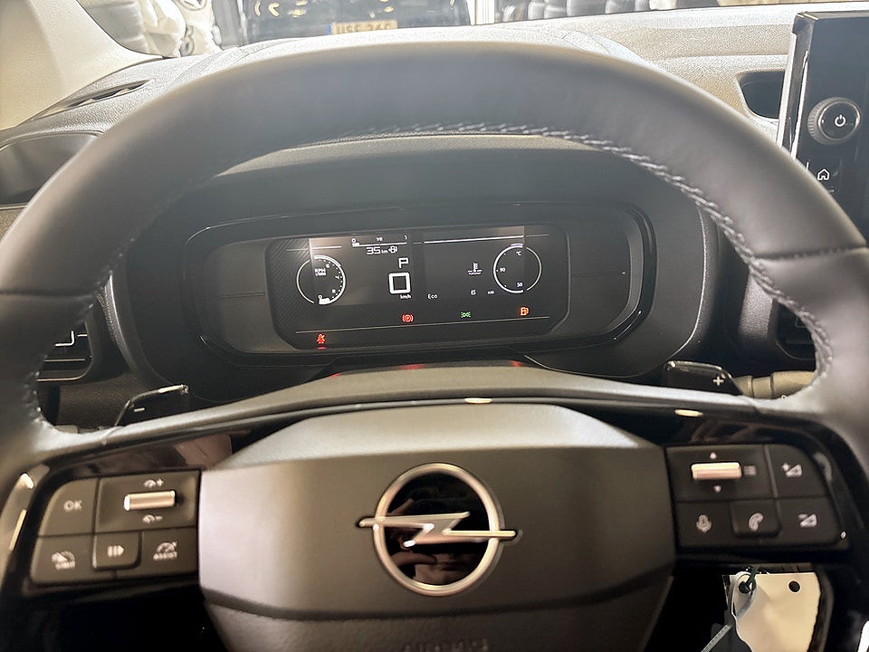 Bild på Opel Combo 130hk Aut L2 - EDITION! VÄRMARE & DRAGKROK