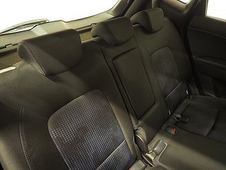 Minibuss Hyundai ix20 12 av 18