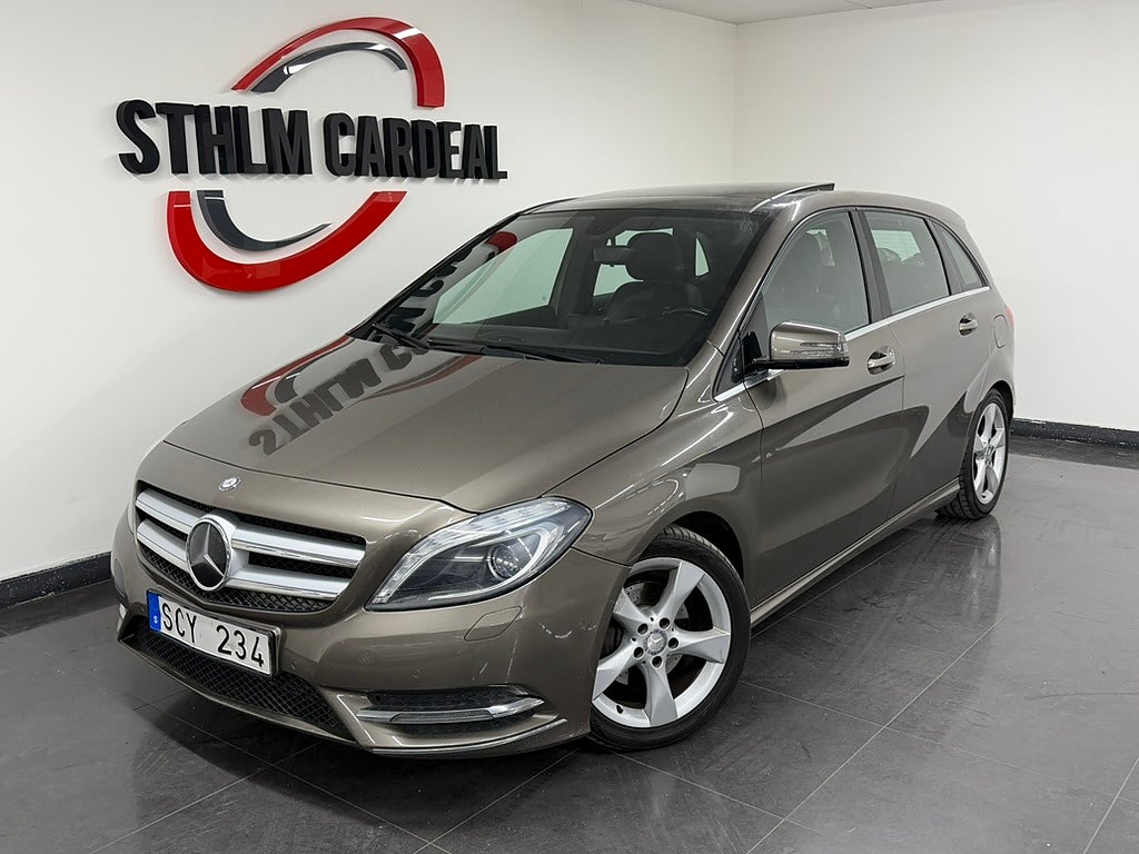 Mercedes-Benz B 180 Blue-E Sport, Pano, Navi, Bluetooth, Sensorer 