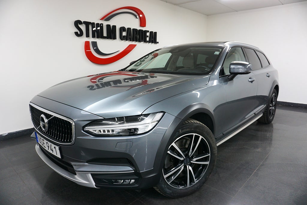 Volvo V90 Cross Country Polestar D5 AWD Panorama, 360°, B&W, HuD, *Ränta 3.99%*