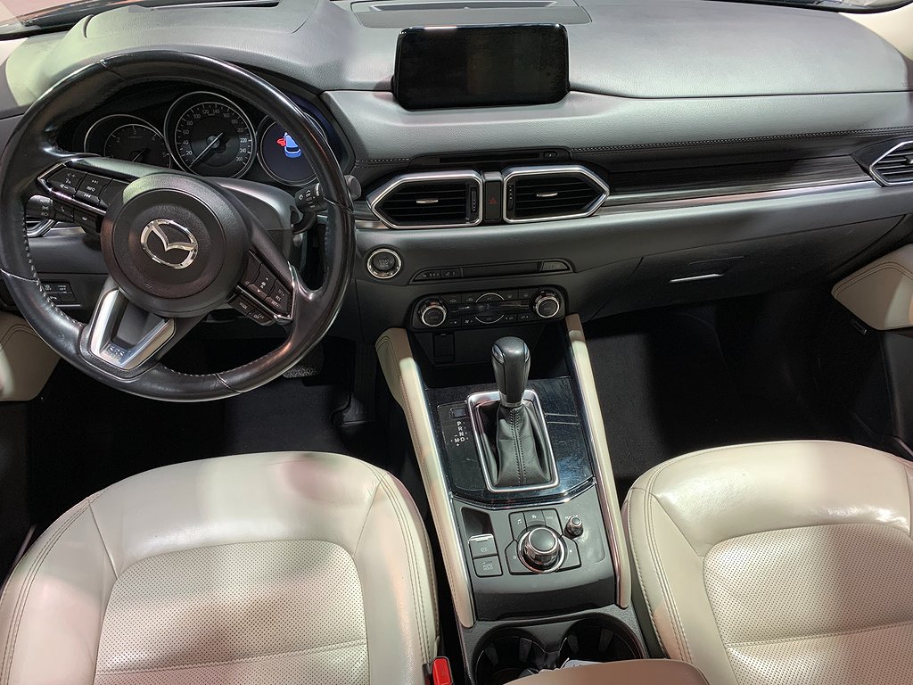 Mazda CX-5 AWD Automat -Optimum-Läder-BOSE - Nyservad 2017