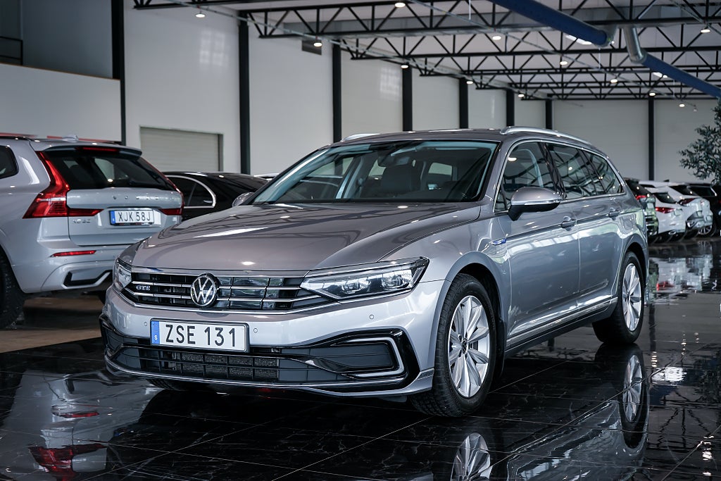 Volkswagen Passat Sportscombi GTE 1.4 TSI GTE Executive Kamera Dragkrok 